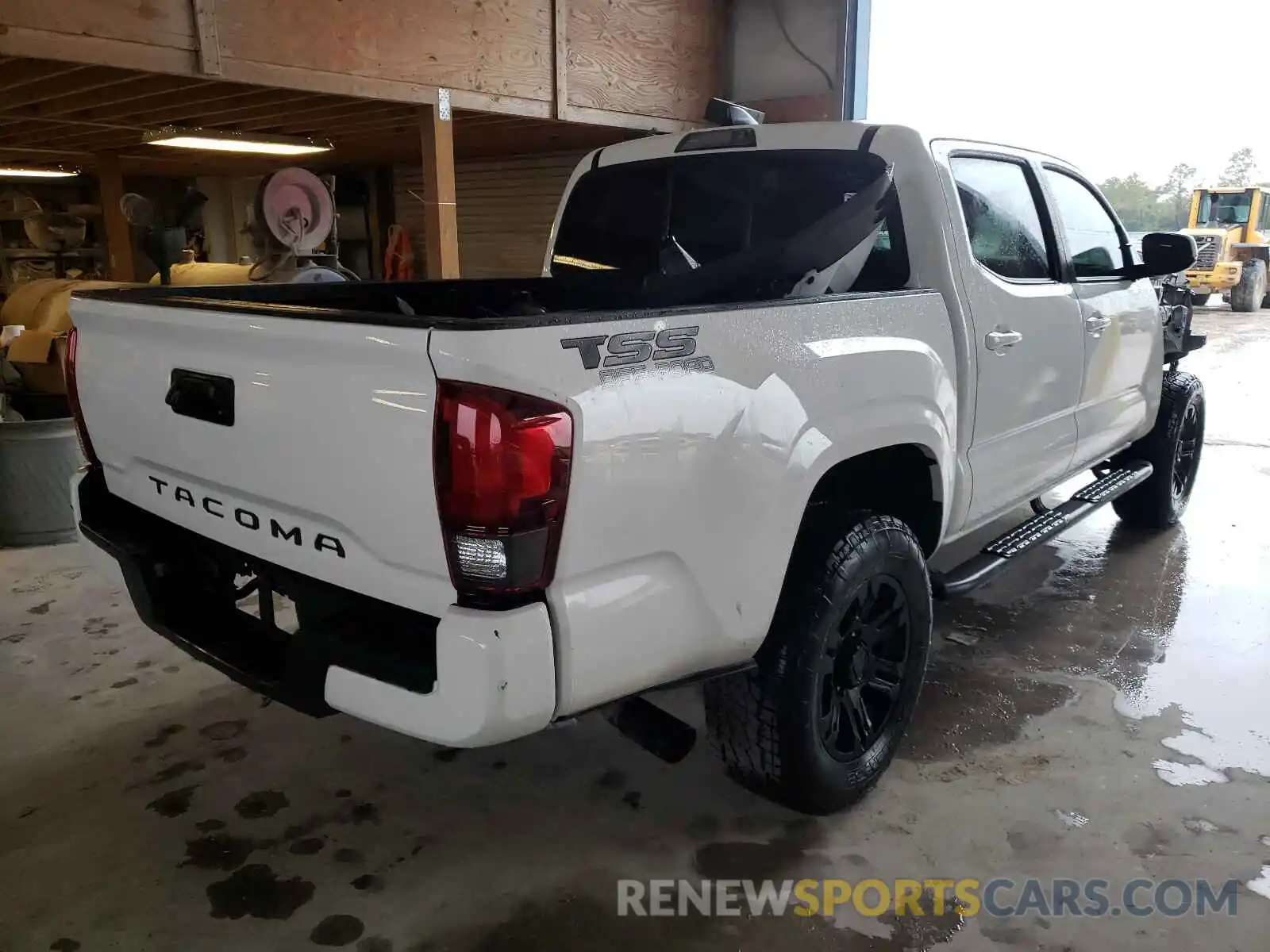 4 Photograph of a damaged car 3TYAX5GN8MT020034 TOYOTA TACOMA 2021