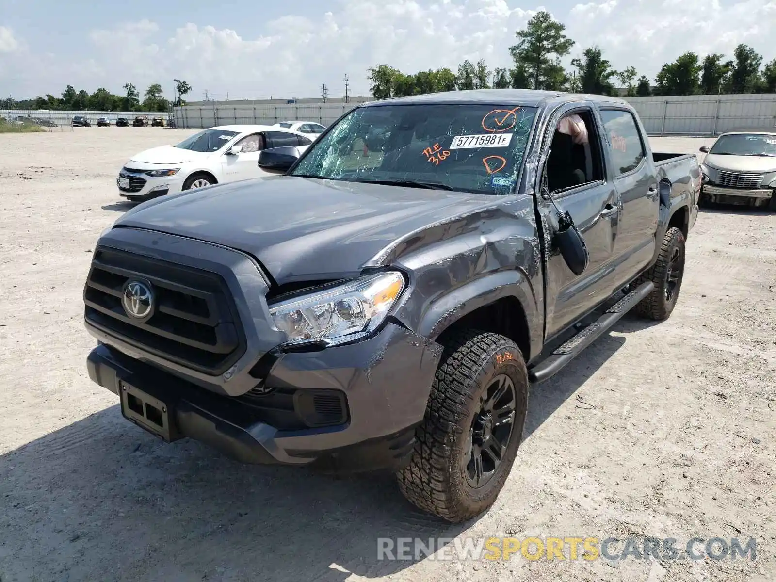 2 Фотография поврежденного автомобиля 3TYAX5GN8MT023807 TOYOTA TACOMA 2021