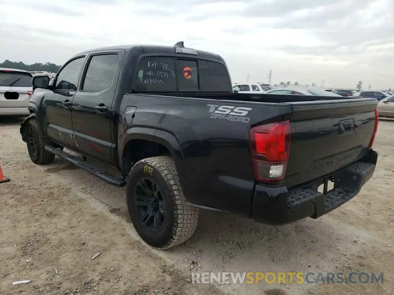 3 Photograph of a damaged car 3TYAX5GN8MT026979 TOYOTA TACOMA 2021