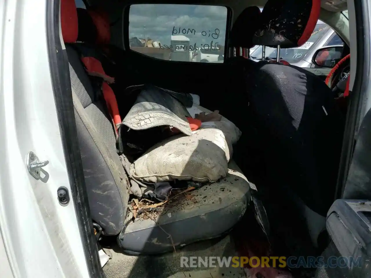 6 Photograph of a damaged car 3TYAX5GN9MT009754 TOYOTA TACOMA 2021