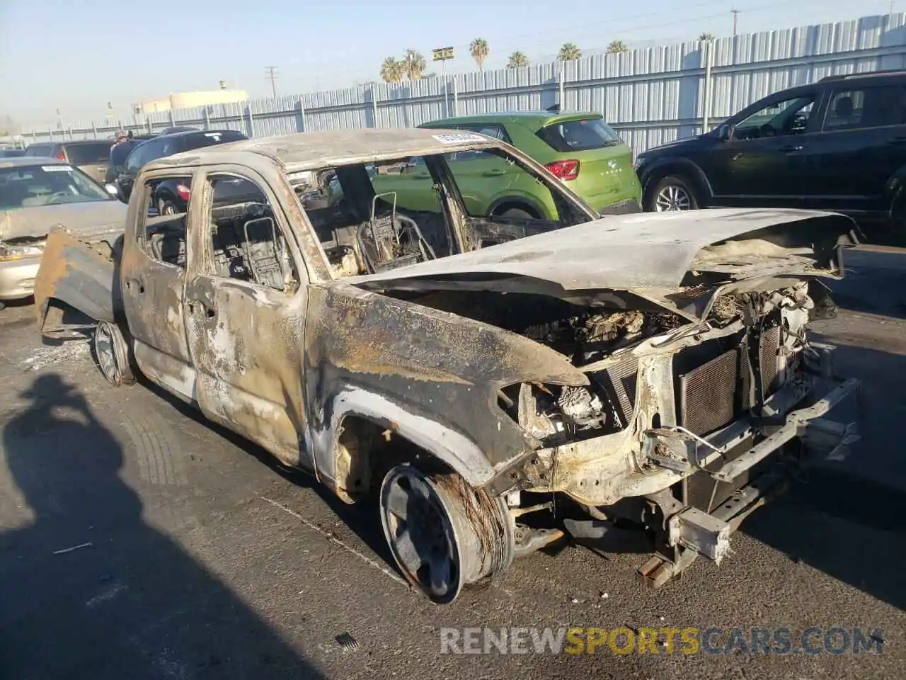 1 Photograph of a damaged car 3TYAX5GN9MT012136 TOYOTA TACOMA 2021