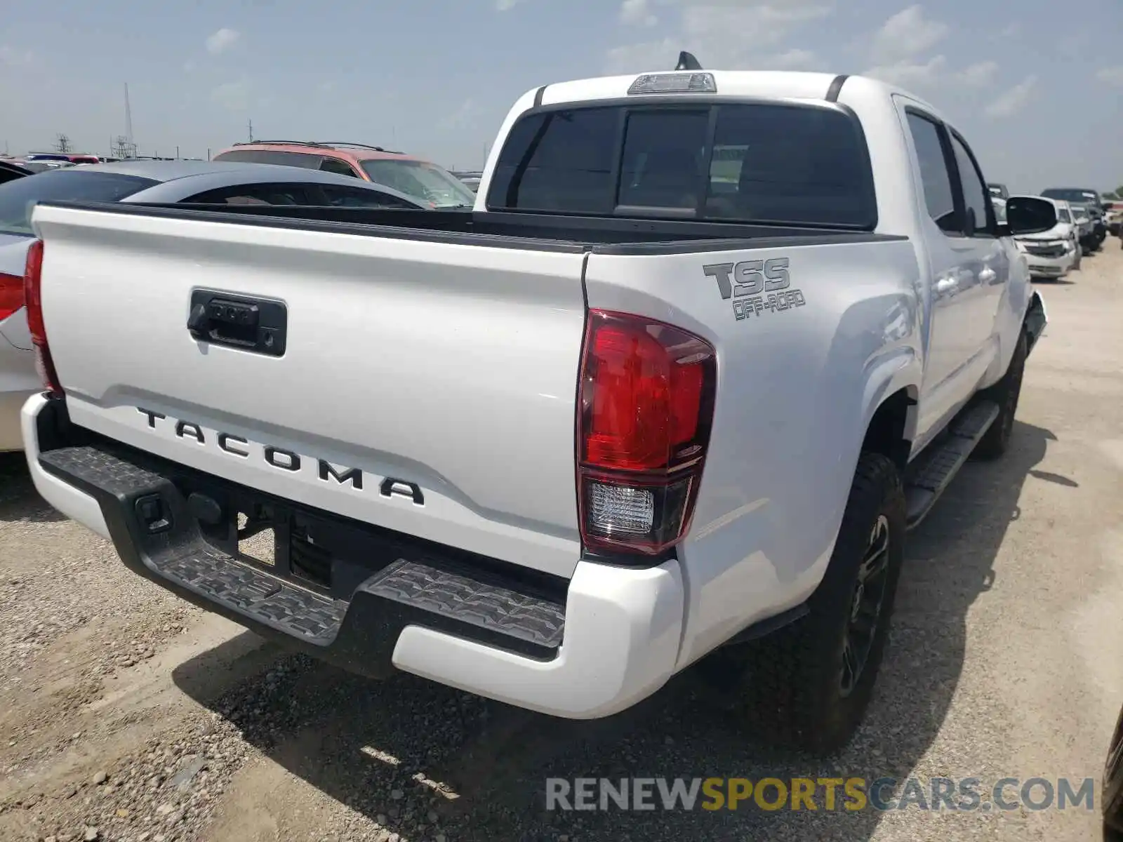 4 Photograph of a damaged car 3TYAX5GN9MT018843 TOYOTA TACOMA 2021