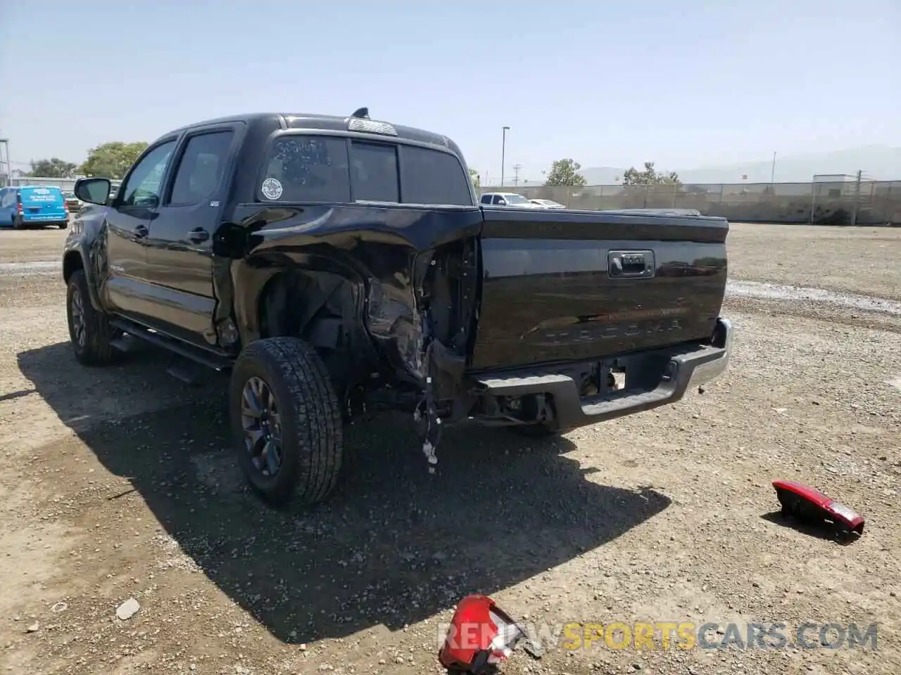 3 Photograph of a damaged car 3TYAX5GNXMT013098 TOYOTA TACOMA 2021