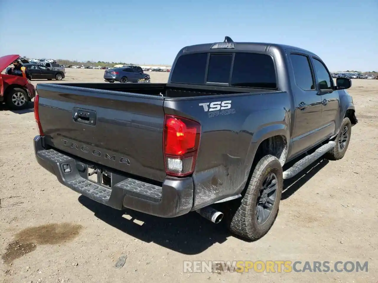 4 Photograph of a damaged car 3TYAX5GNXMT013621 TOYOTA TACOMA 2021