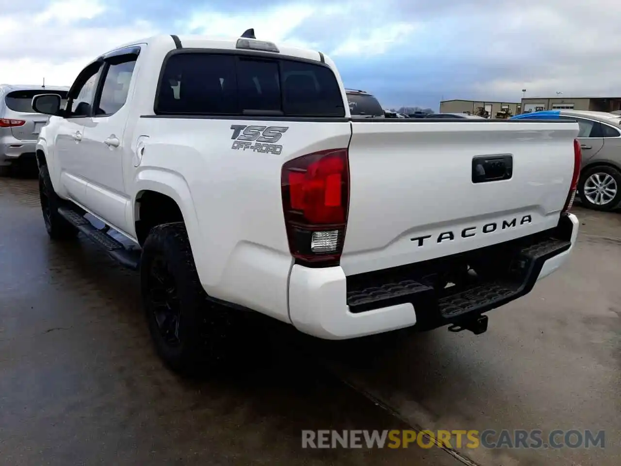 3 Photograph of a damaged car 3TYAX5GNXMT018074 TOYOTA TACOMA 2021