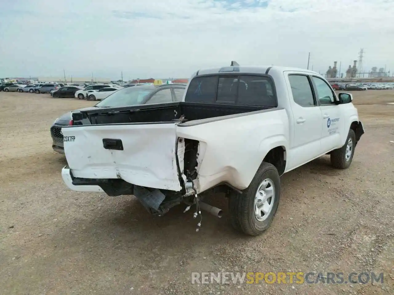 4 Photograph of a damaged car 3TYAX5GNXMT020066 TOYOTA TACOMA 2021