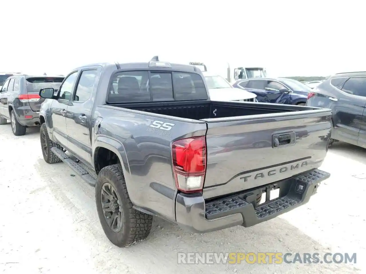 3 Photograph of a damaged car 3TYAX5GNXMT031696 TOYOTA TACOMA 2021