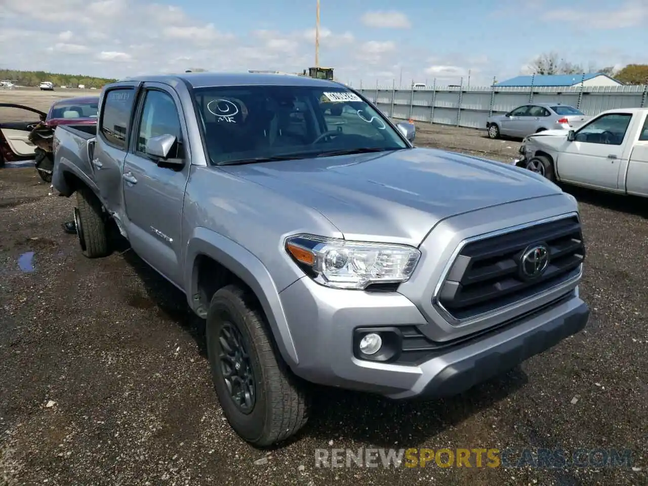 1 Photograph of a damaged car 3TYAZ5CN0MT004586 TOYOTA TACOMA 2021