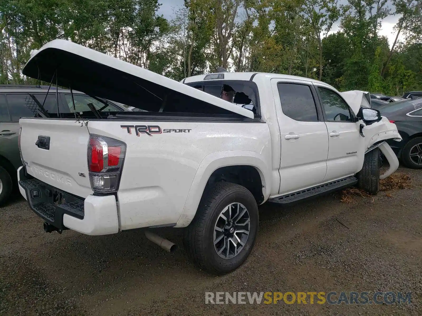 4 Фотография поврежденного автомобиля 3TYAZ5CN2MT002998 TOYOTA TACOMA 2021