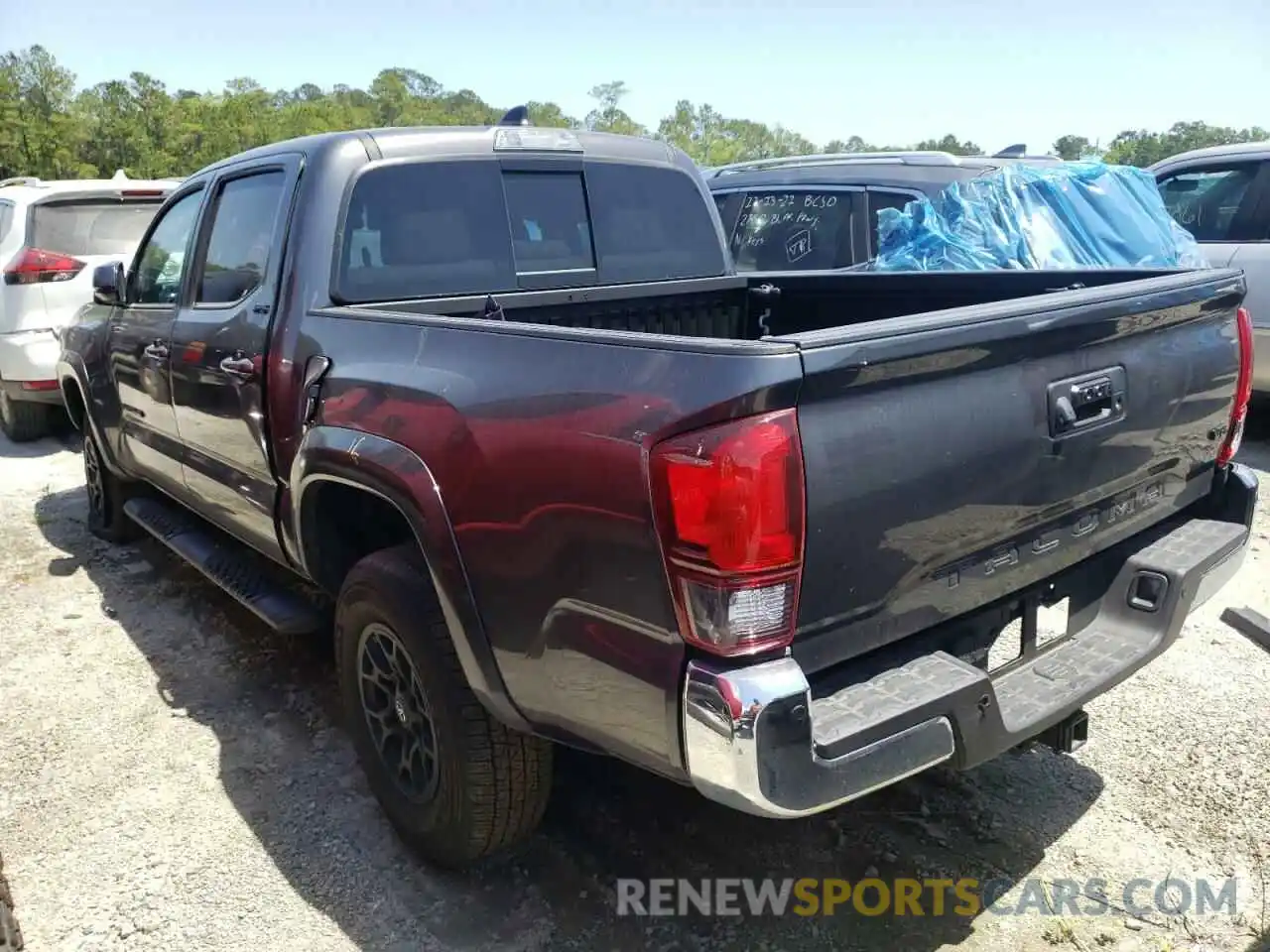 3 Photograph of a damaged car 3TYAZ5CN2MT004654 TOYOTA TACOMA 2021