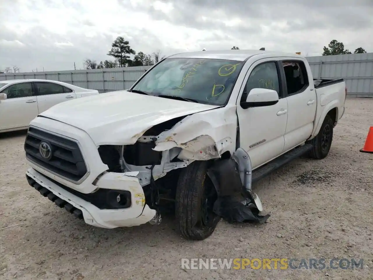 2 Photograph of a damaged car 3TYAZ5CN5MT006530 TOYOTA TACOMA 2021