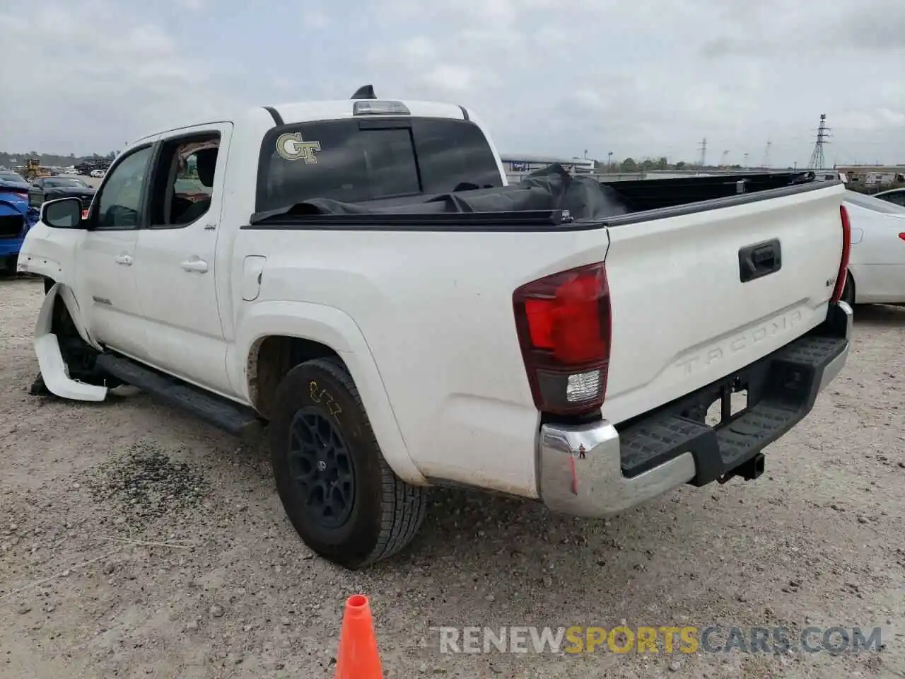 3 Photograph of a damaged car 3TYAZ5CN5MT006530 TOYOTA TACOMA 2021