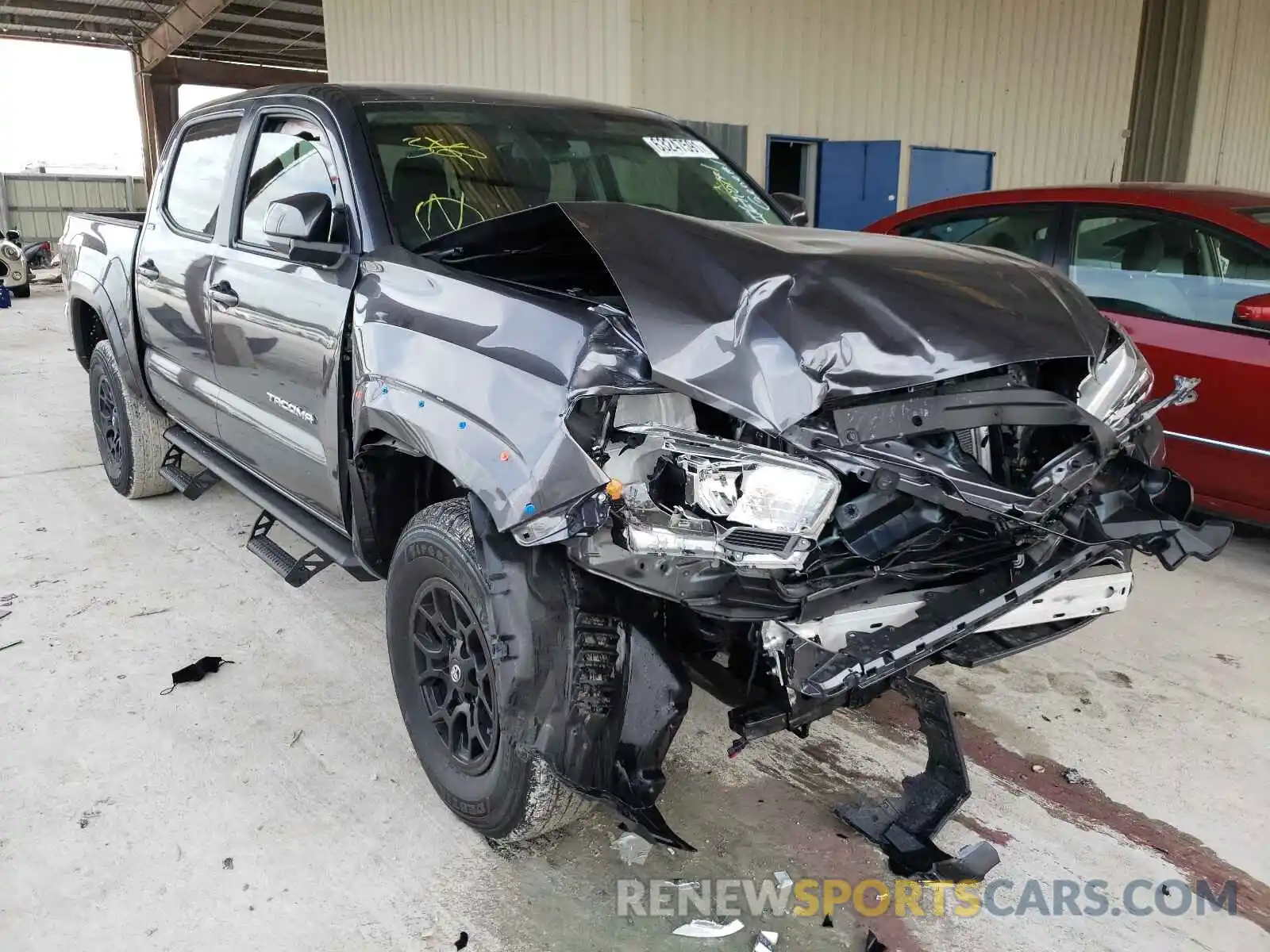 1 Photograph of a damaged car 3TYAZ5CN5MT011548 TOYOTA TACOMA 2021