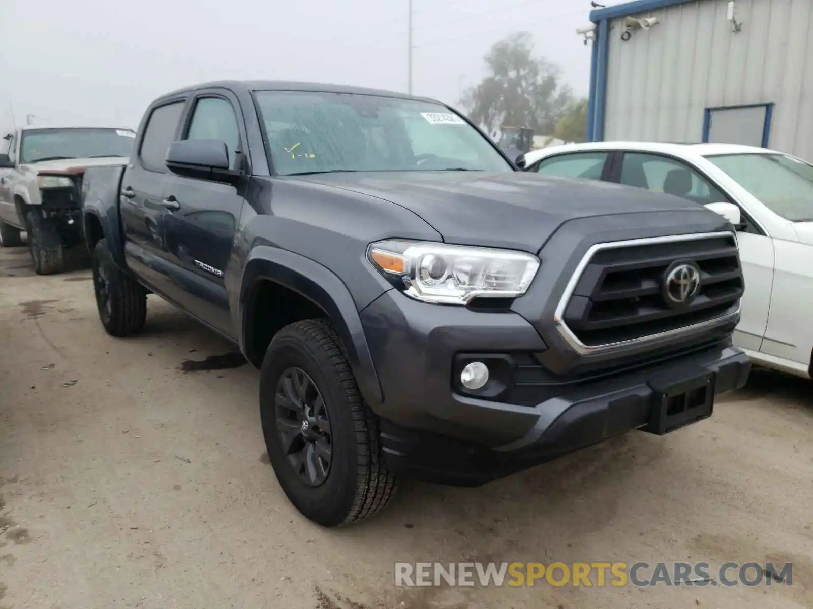 1 Photograph of a damaged car 3TYAZ5CN6MT003426 TOYOTA TACOMA 2021