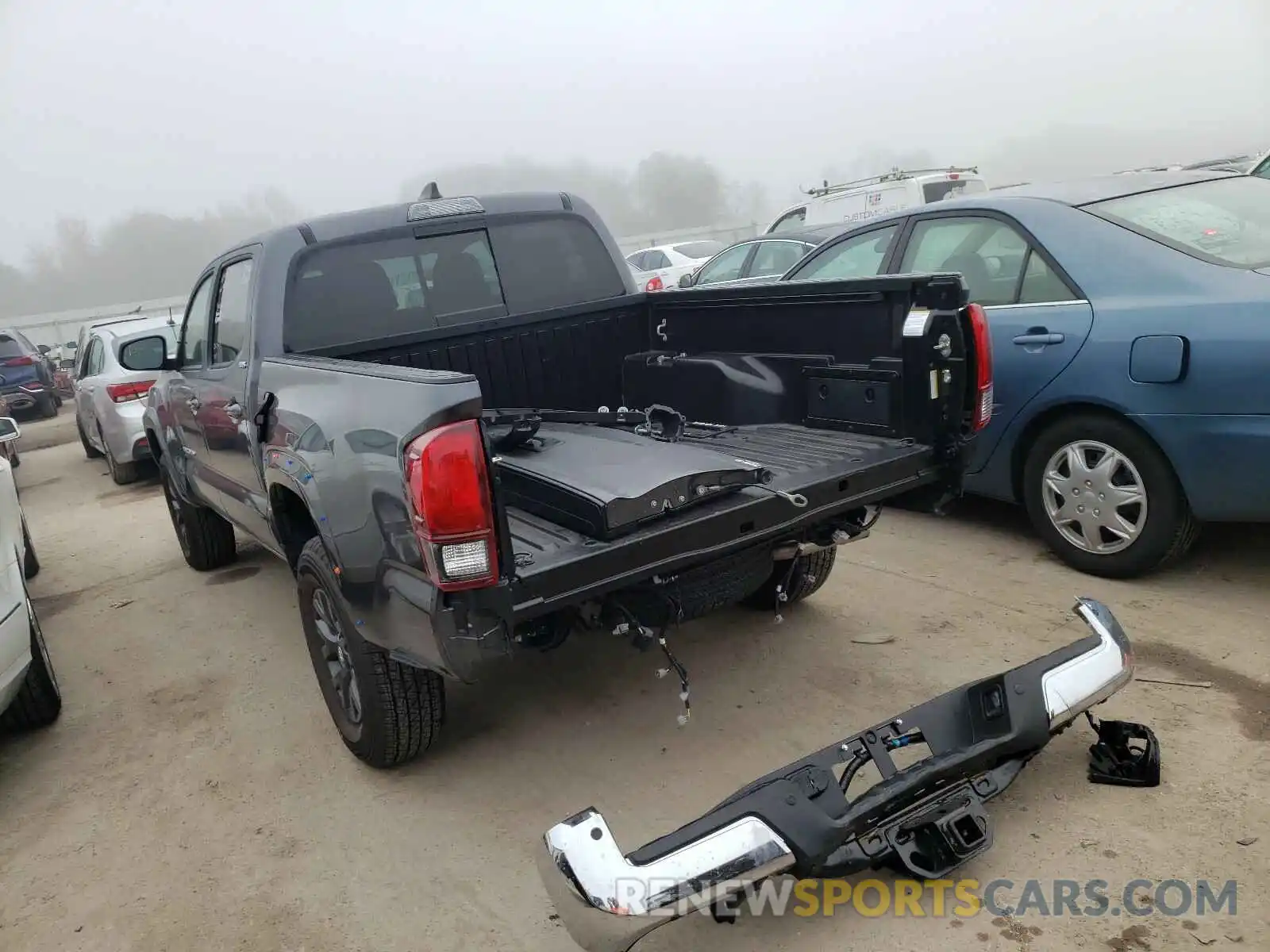 3 Photograph of a damaged car 3TYAZ5CN6MT003426 TOYOTA TACOMA 2021