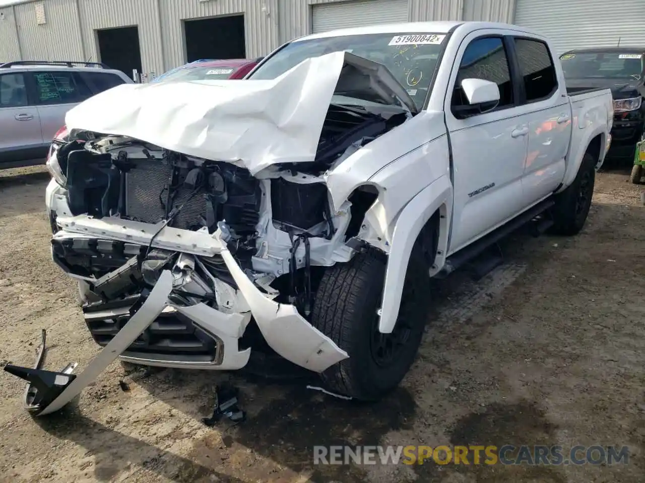 2 Photograph of a damaged car 3TYAZ5CN8MT007221 TOYOTA TACOMA 2021