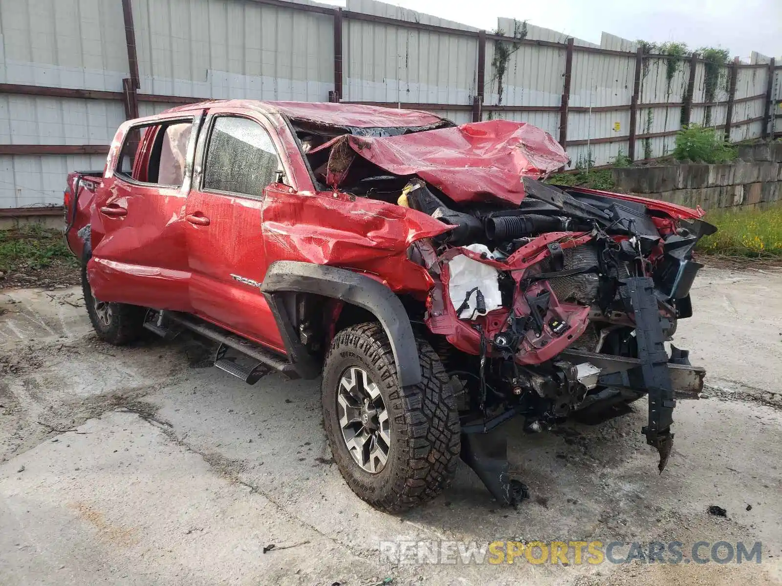 1 Photograph of a damaged car 3TYAZ5CN9MT007079 TOYOTA TACOMA 2021