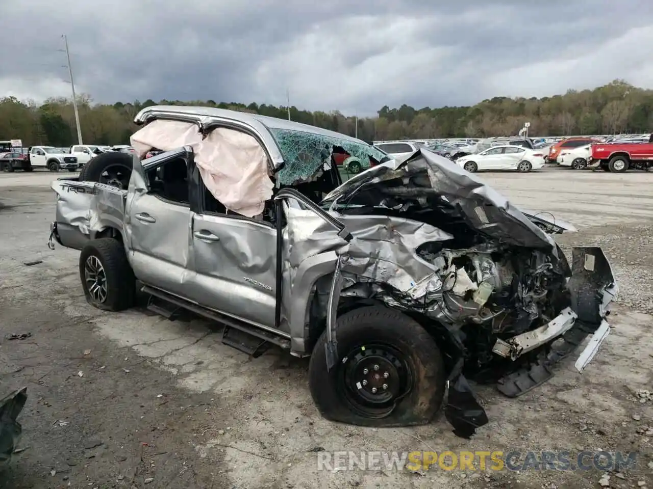 9 Photograph of a damaged car 3TYAZ5CNXMT005695 TOYOTA TACOMA 2021