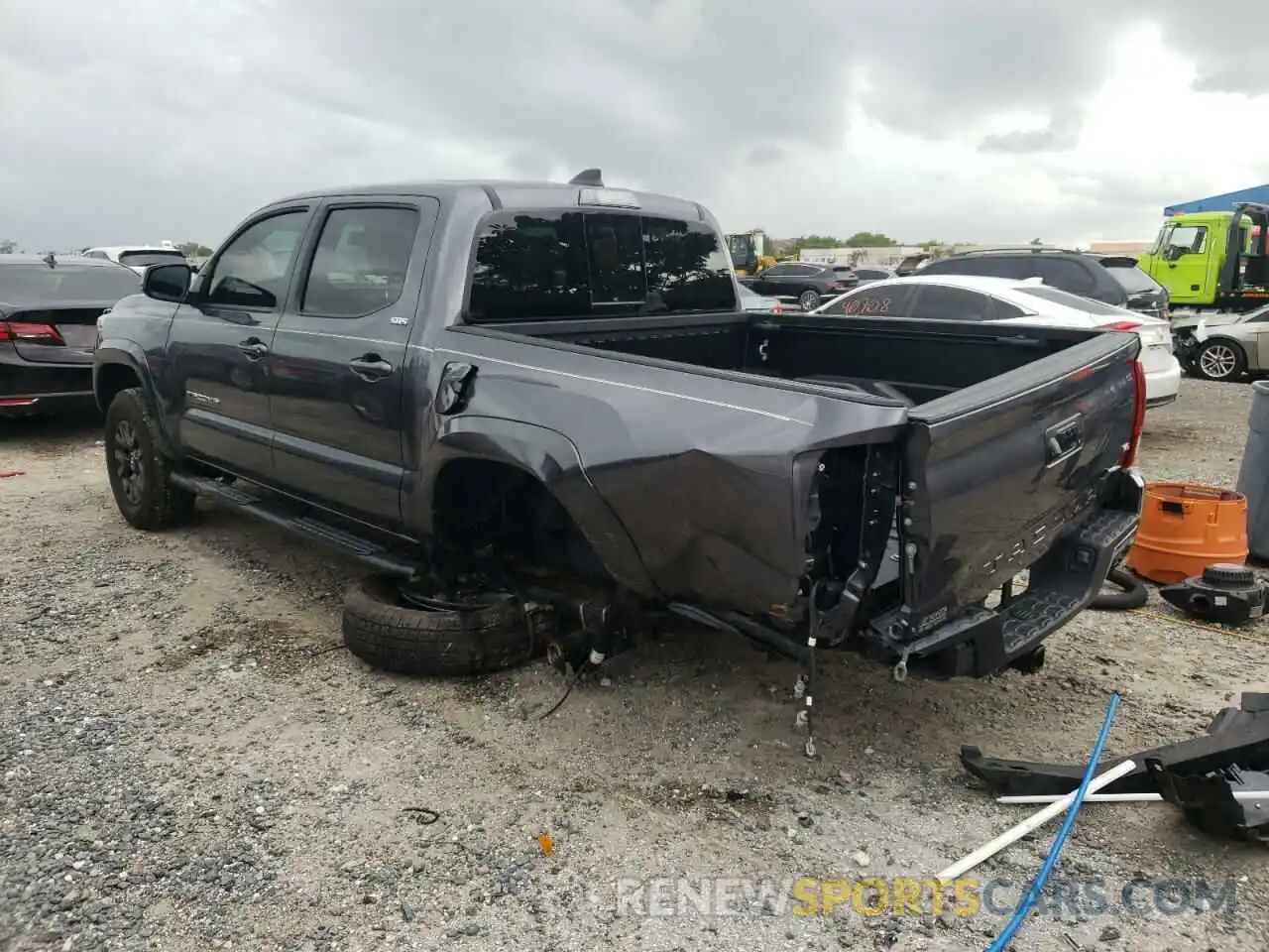 3 Photograph of a damaged car 3TYAZ5CNXMT011707 TOYOTA TACOMA 2021