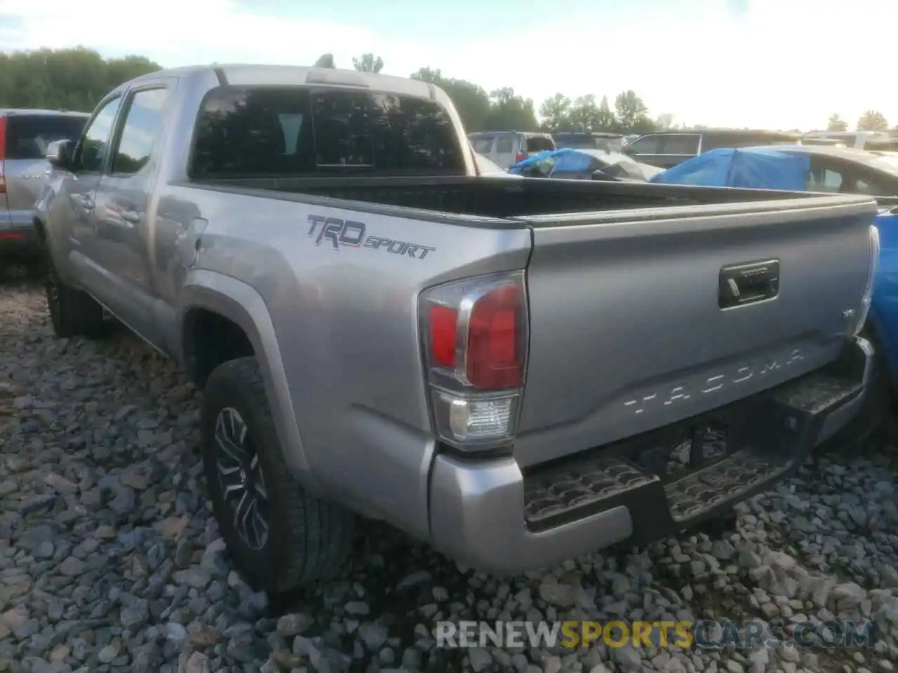 3 Photograph of a damaged car 3TYBZ5DN8MT000465 TOYOTA TACOMA 2021