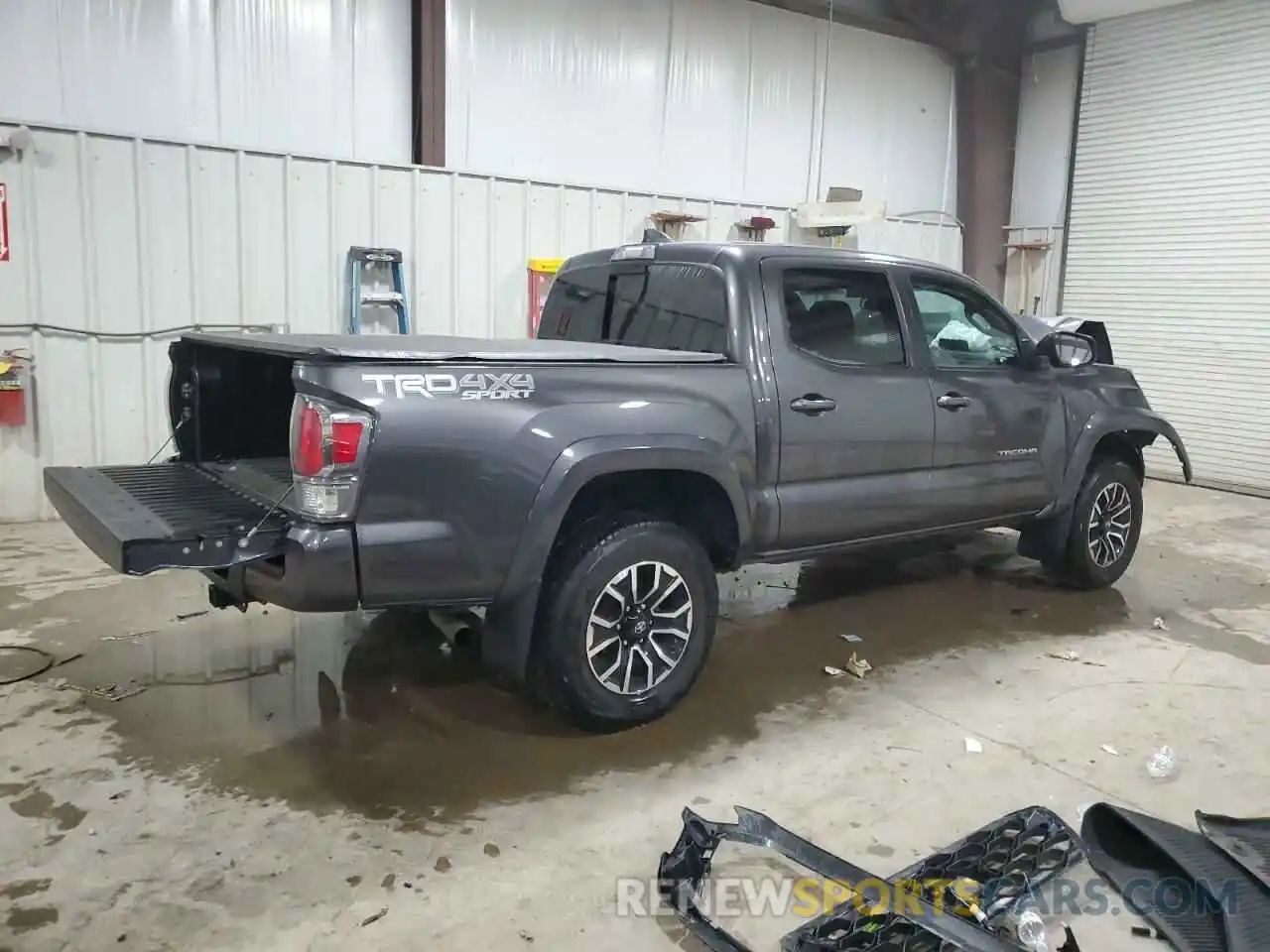 3 Photograph of a damaged car 3TYCZ5AN0MT012571 TOYOTA TACOMA 2021