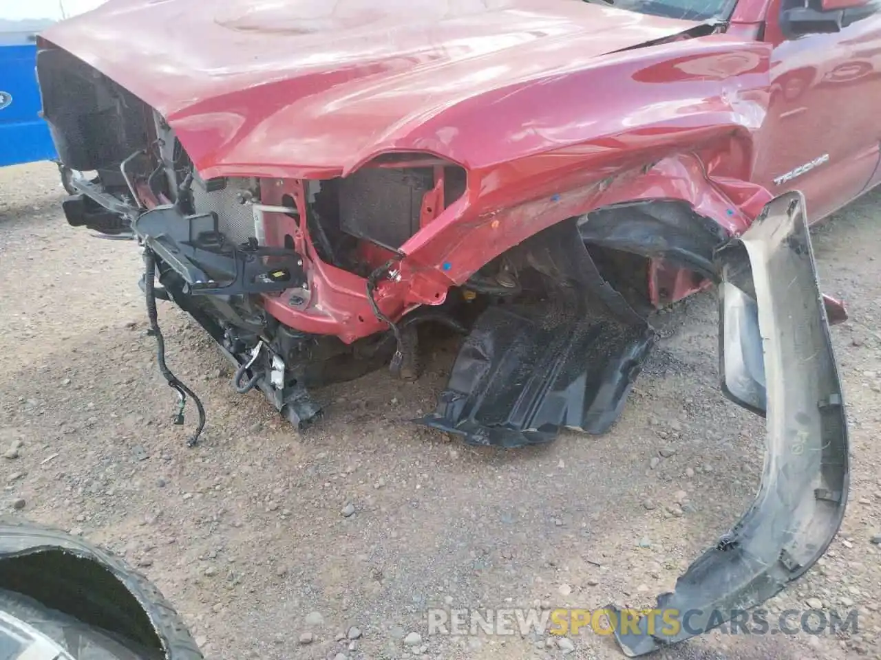 9 Photograph of a damaged car 3TYCZ5AN0MT012960 TOYOTA TACOMA 2021