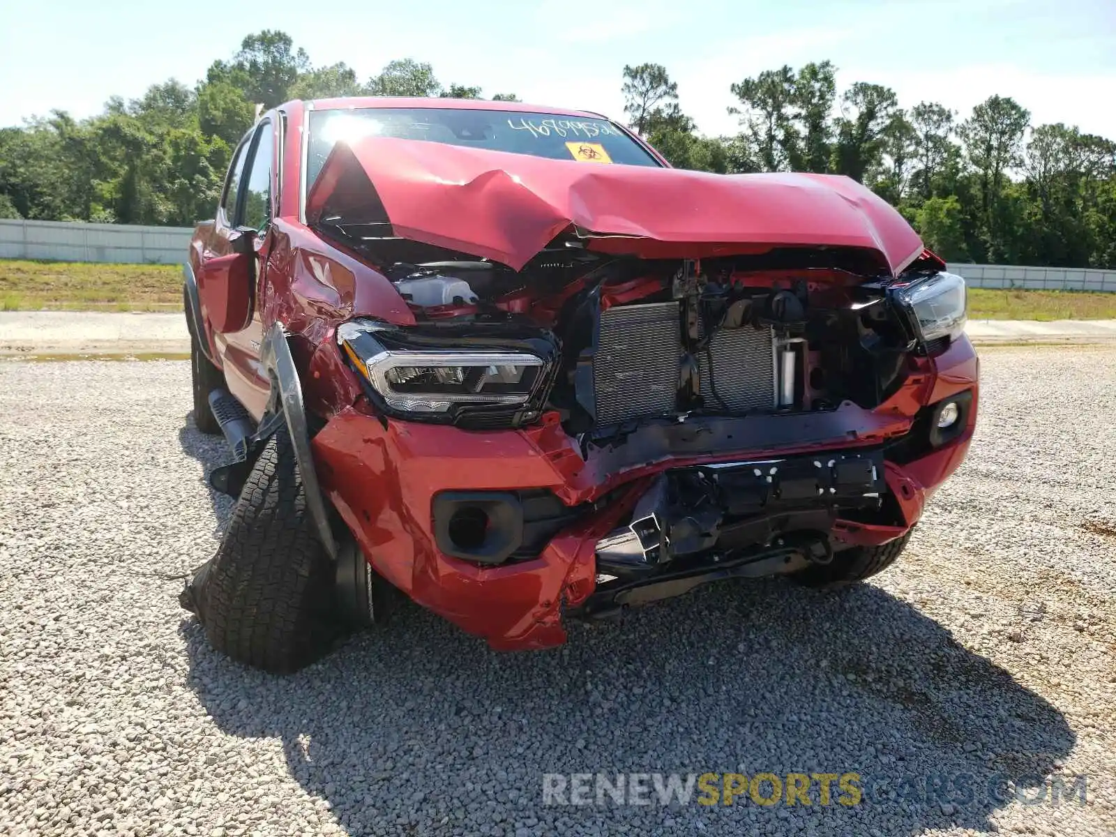 9 Photograph of a damaged car 3TYCZ5AN0MT012974 TOYOTA TACOMA 2021