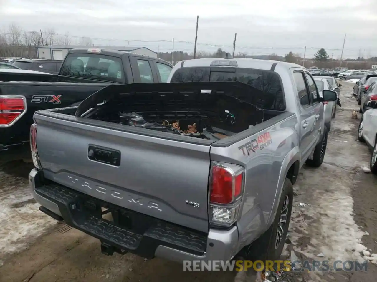 4 Photograph of a damaged car 3TYCZ5AN0MT044405 TOYOTA TACOMA 2021