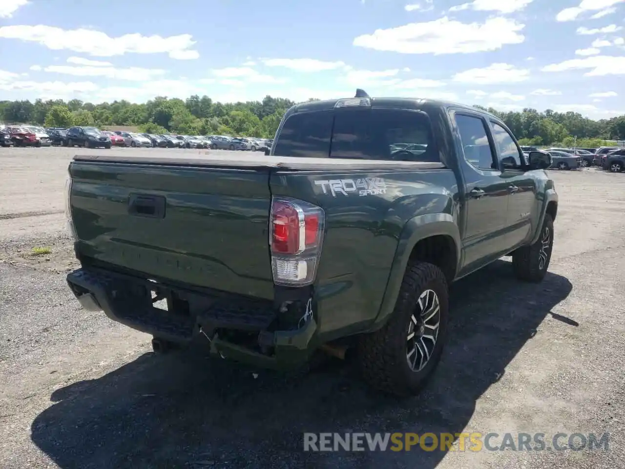 4 Photograph of a damaged car 3TYCZ5AN1MT008772 TOYOTA TACOMA 2021