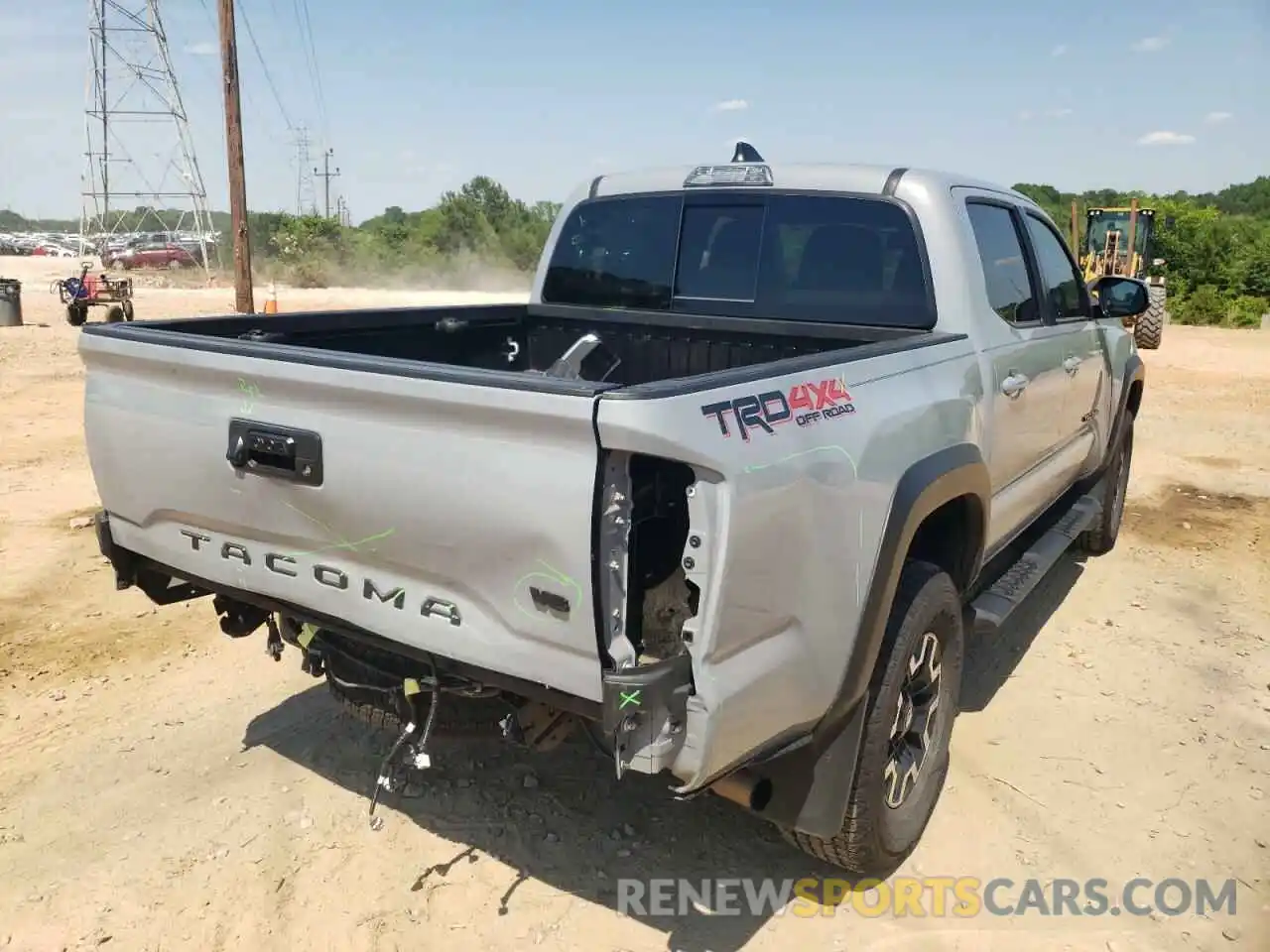 4 Photograph of a damaged car 3TYCZ5AN1MT012966 TOYOTA TACOMA 2021