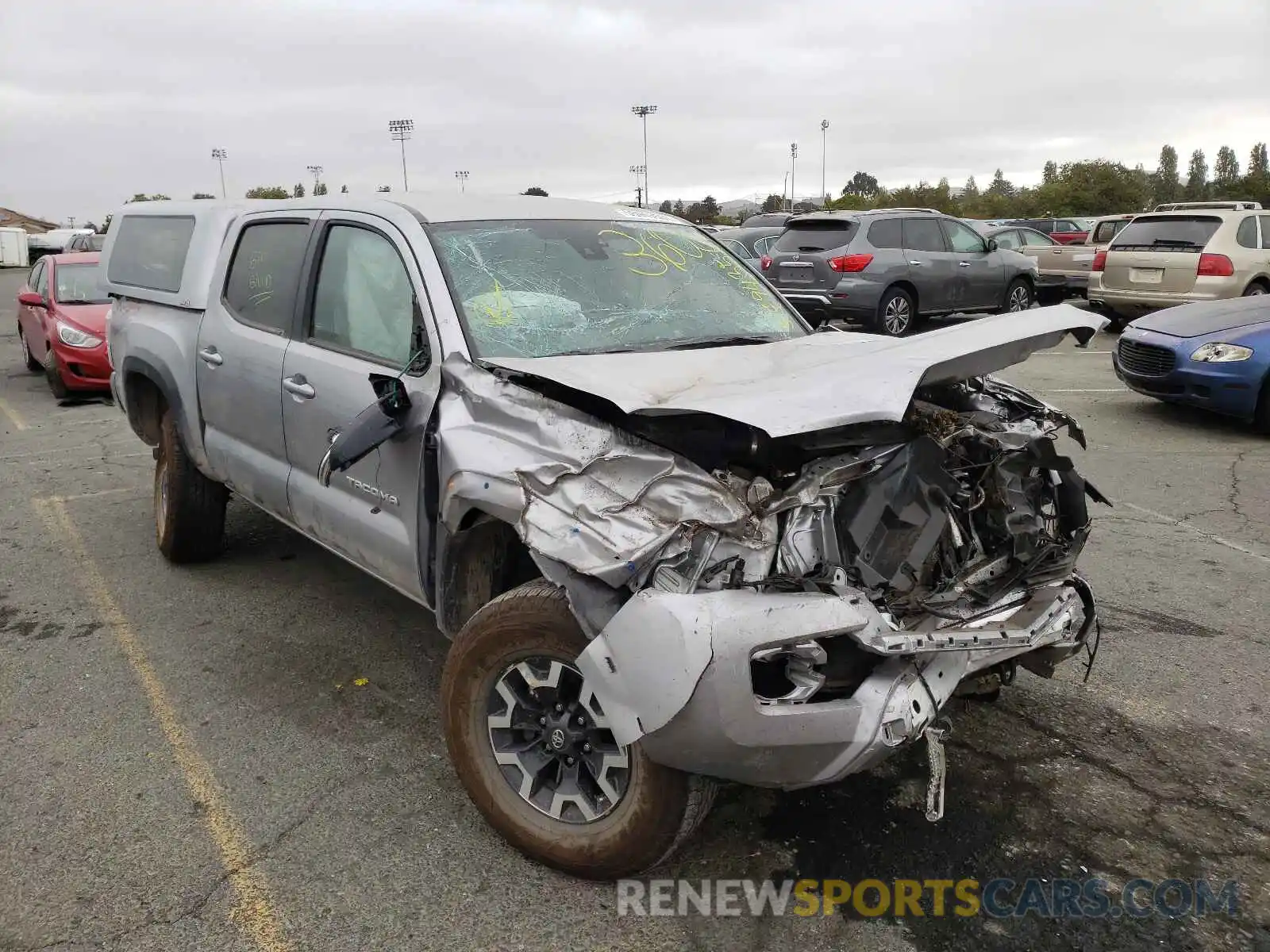 1 Photograph of a damaged car 3TYCZ5AN1MT017102 TOYOTA TACOMA 2021