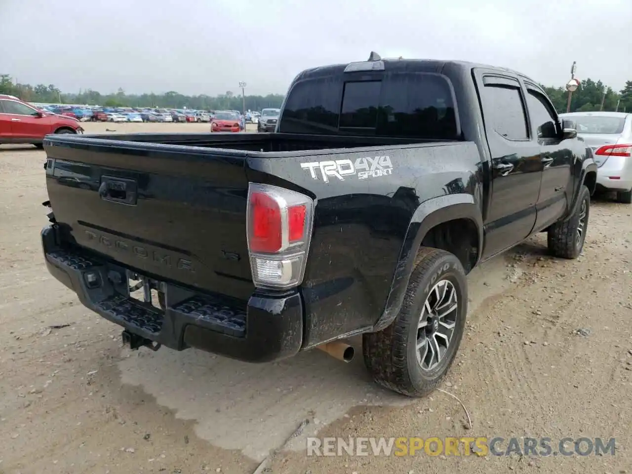 4 Photograph of a damaged car 3TYCZ5AN1MT019559 TOYOTA TACOMA 2021