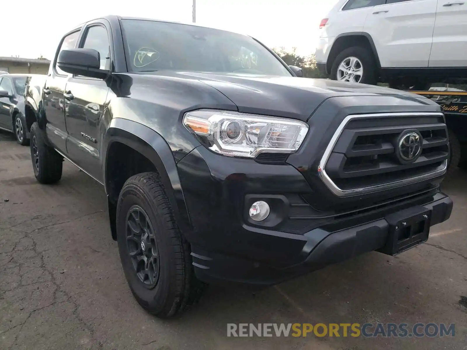 1 Photograph of a damaged car 3TYCZ5AN1MT028813 TOYOTA TACOMA 2021