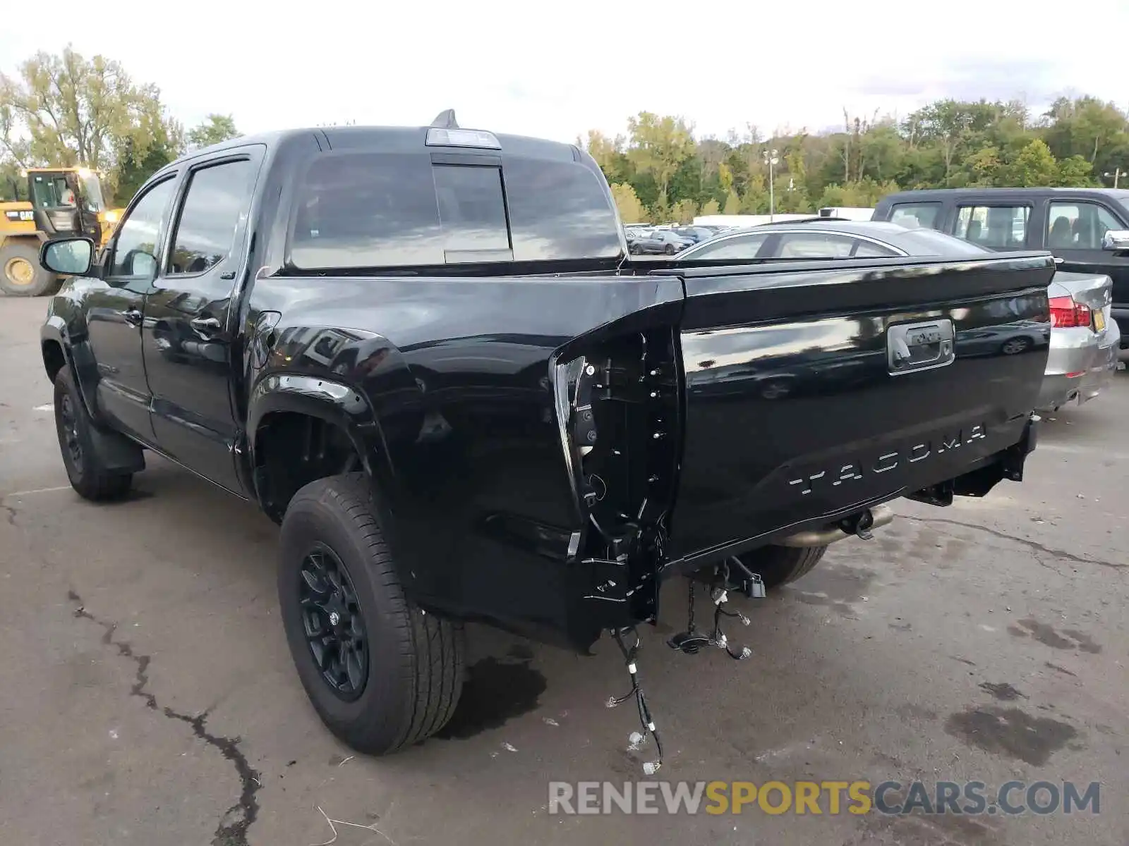 3 Photograph of a damaged car 3TYCZ5AN1MT028813 TOYOTA TACOMA 2021