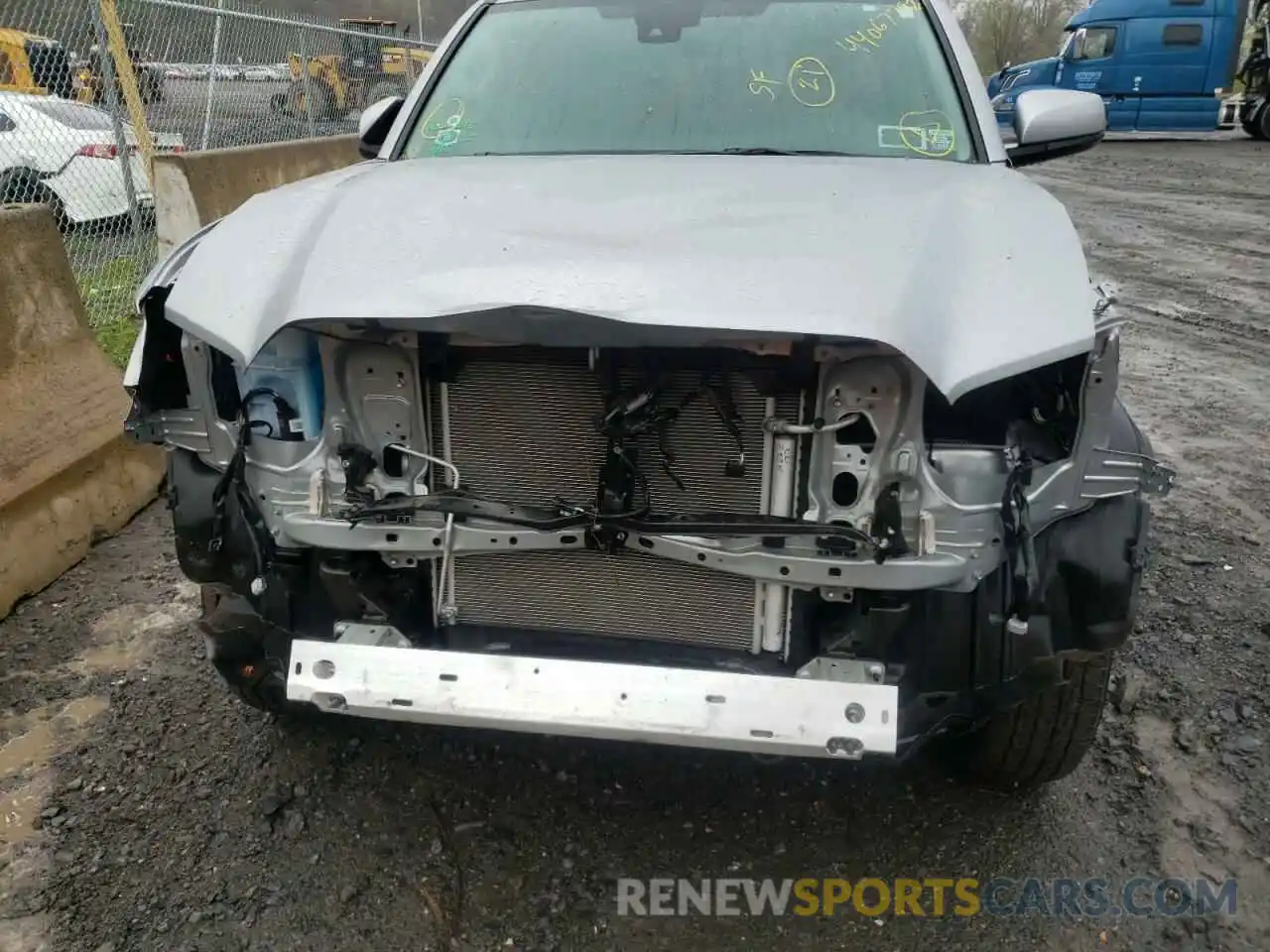 9 Photograph of a damaged car 3TYCZ5AN1MT033719 TOYOTA TACOMA 2021