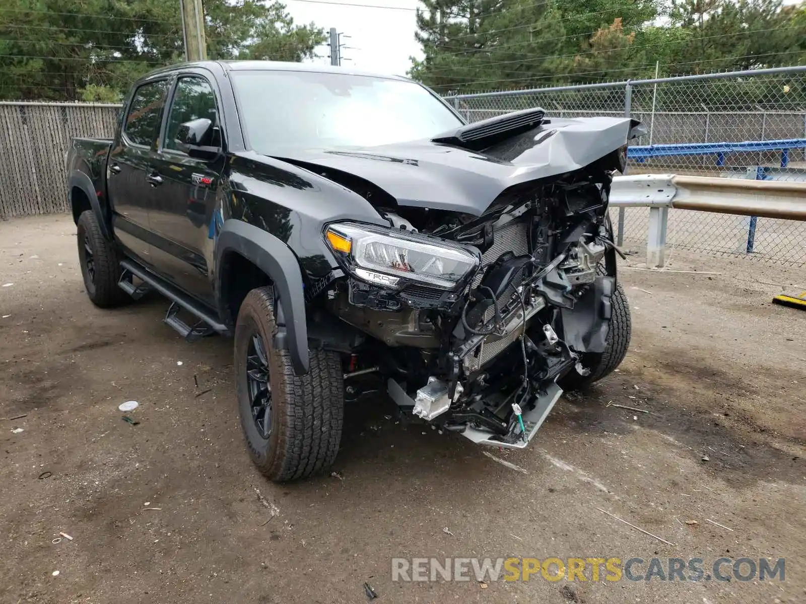 1 Photograph of a damaged car 3TYCZ5AN1MT038502 TOYOTA TACOMA 2021