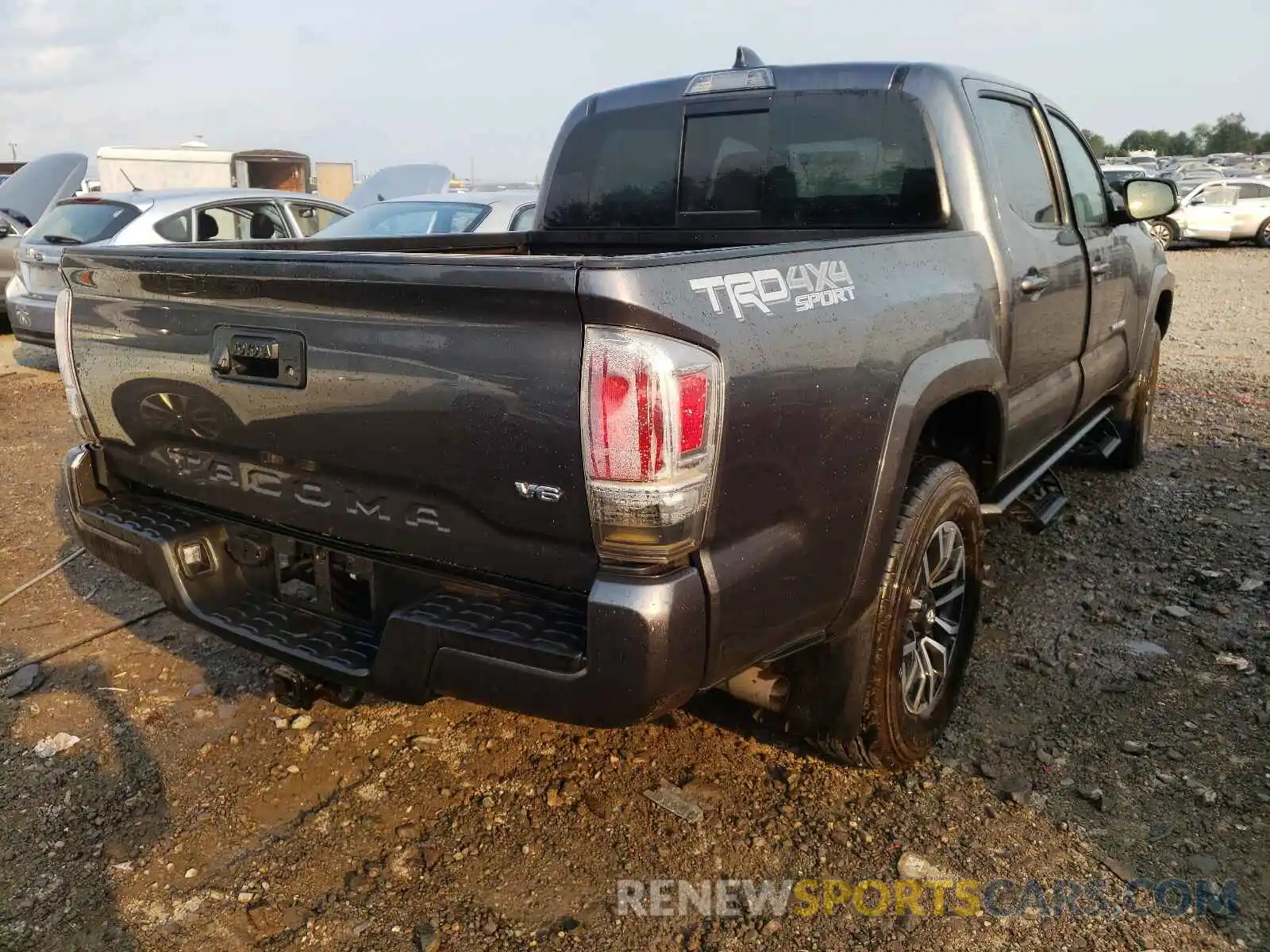 4 Photograph of a damaged car 3TYCZ5AN1MT039827 TOYOTA TACOMA 2021