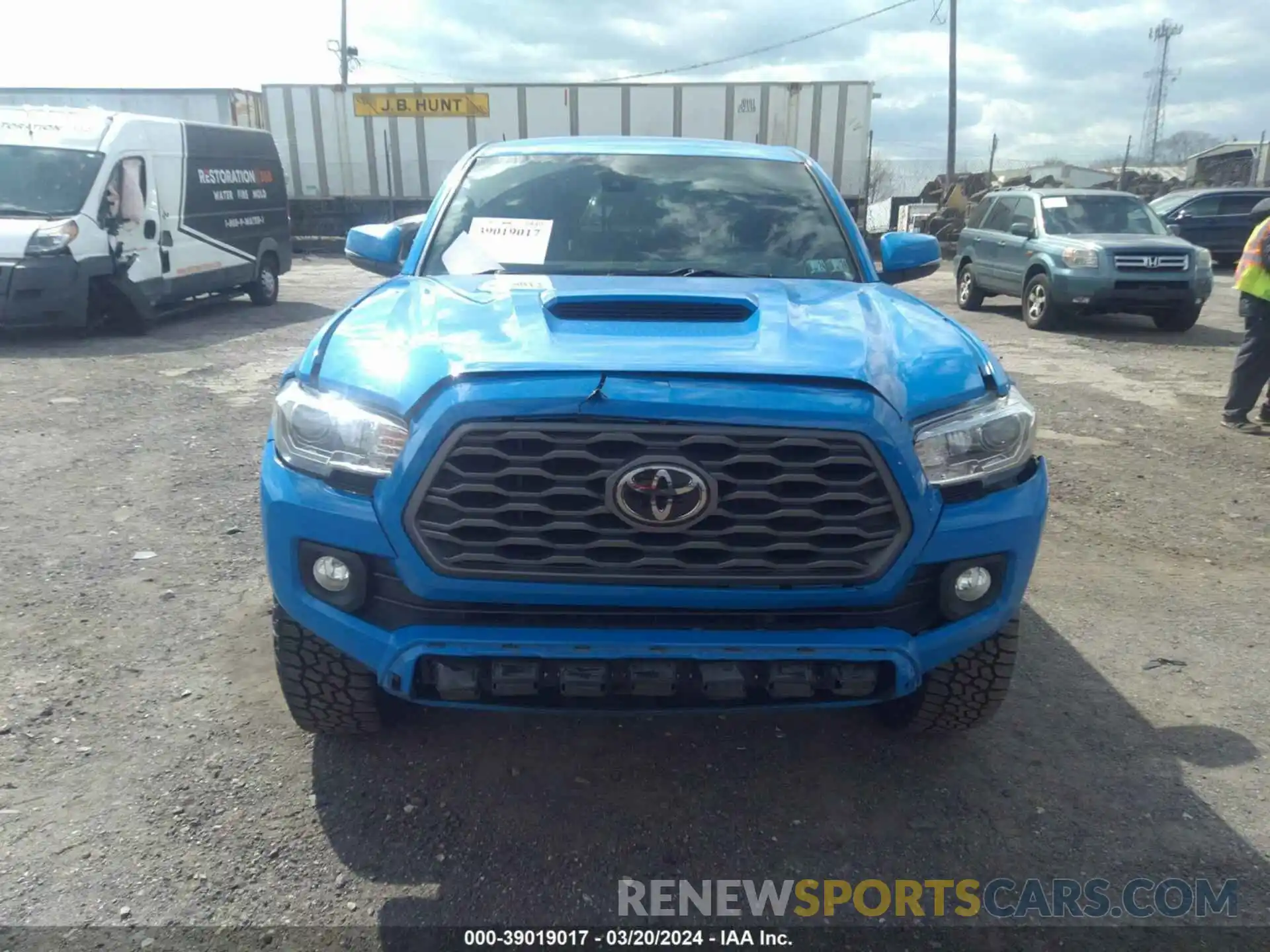 13 Photograph of a damaged car 3TYCZ5AN2MT022910 TOYOTA TACOMA 2021