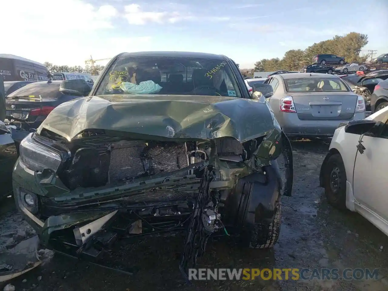 9 Photograph of a damaged car 3TYCZ5AN2MT049539 TOYOTA TACOMA 2021