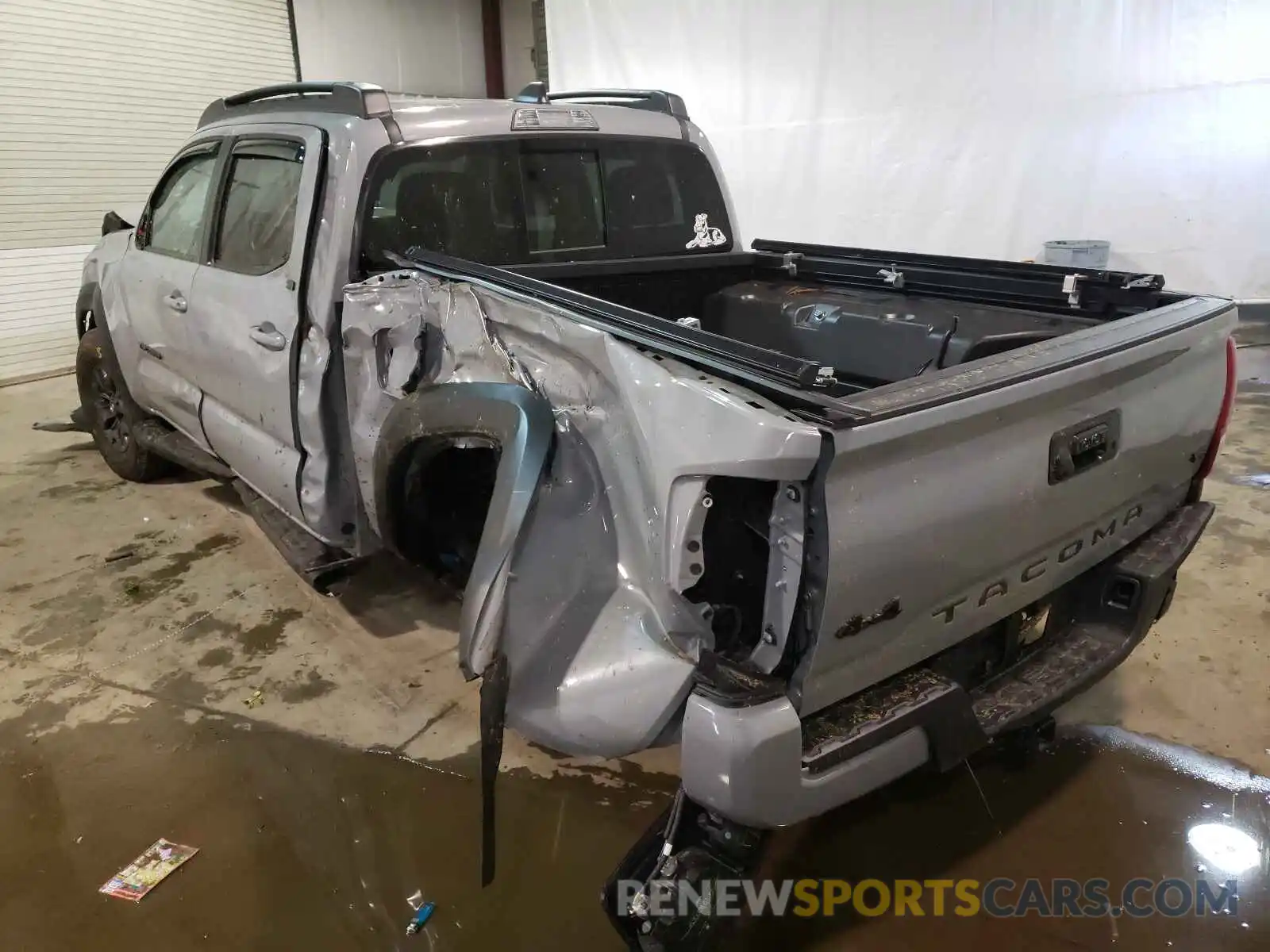 3 Photograph of a damaged car 3TYCZ5AN4MT010032 TOYOTA TACOMA 2021