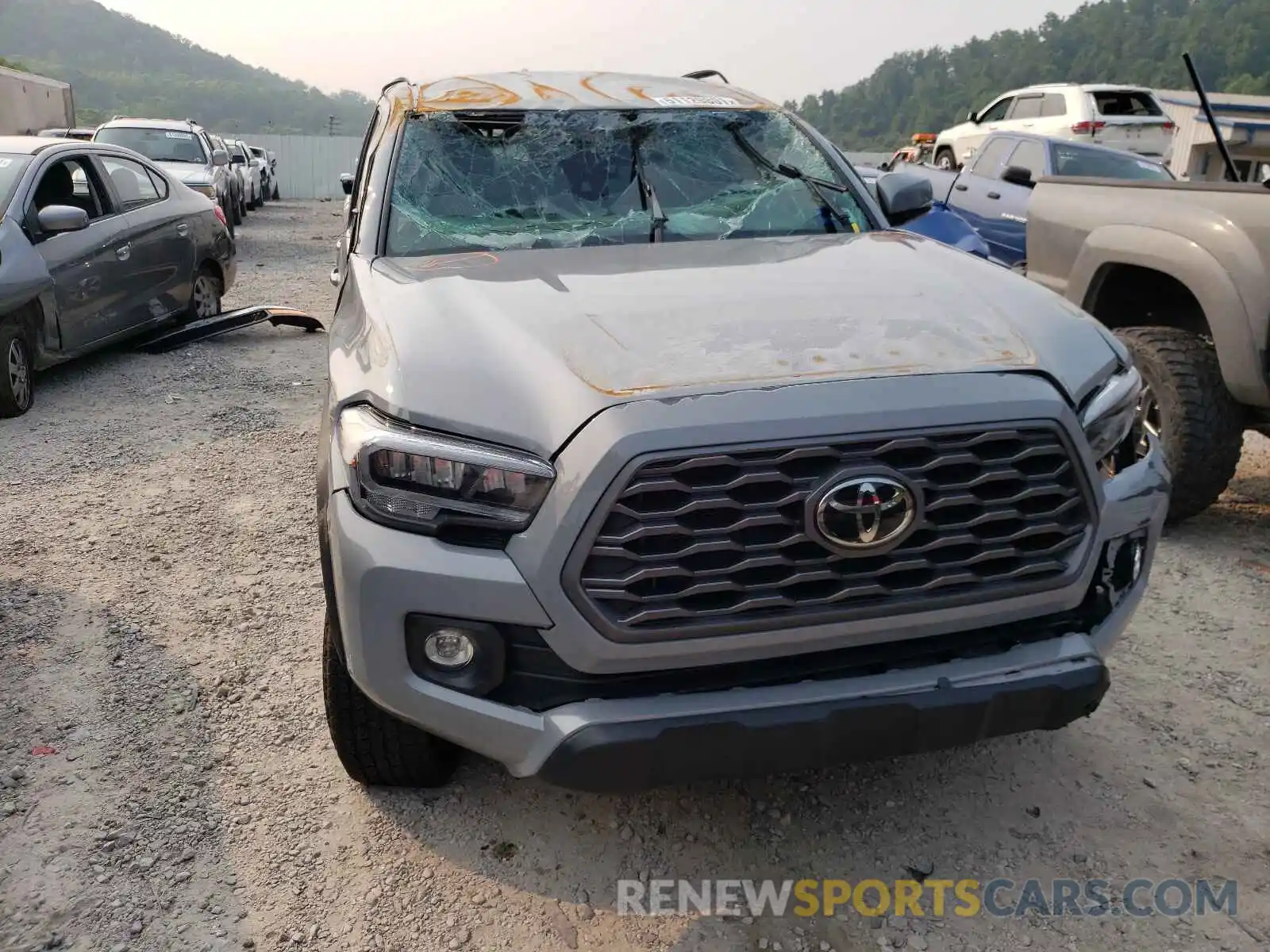 9 Photograph of a damaged car 3TYCZ5AN4MT014288 TOYOTA TACOMA 2021