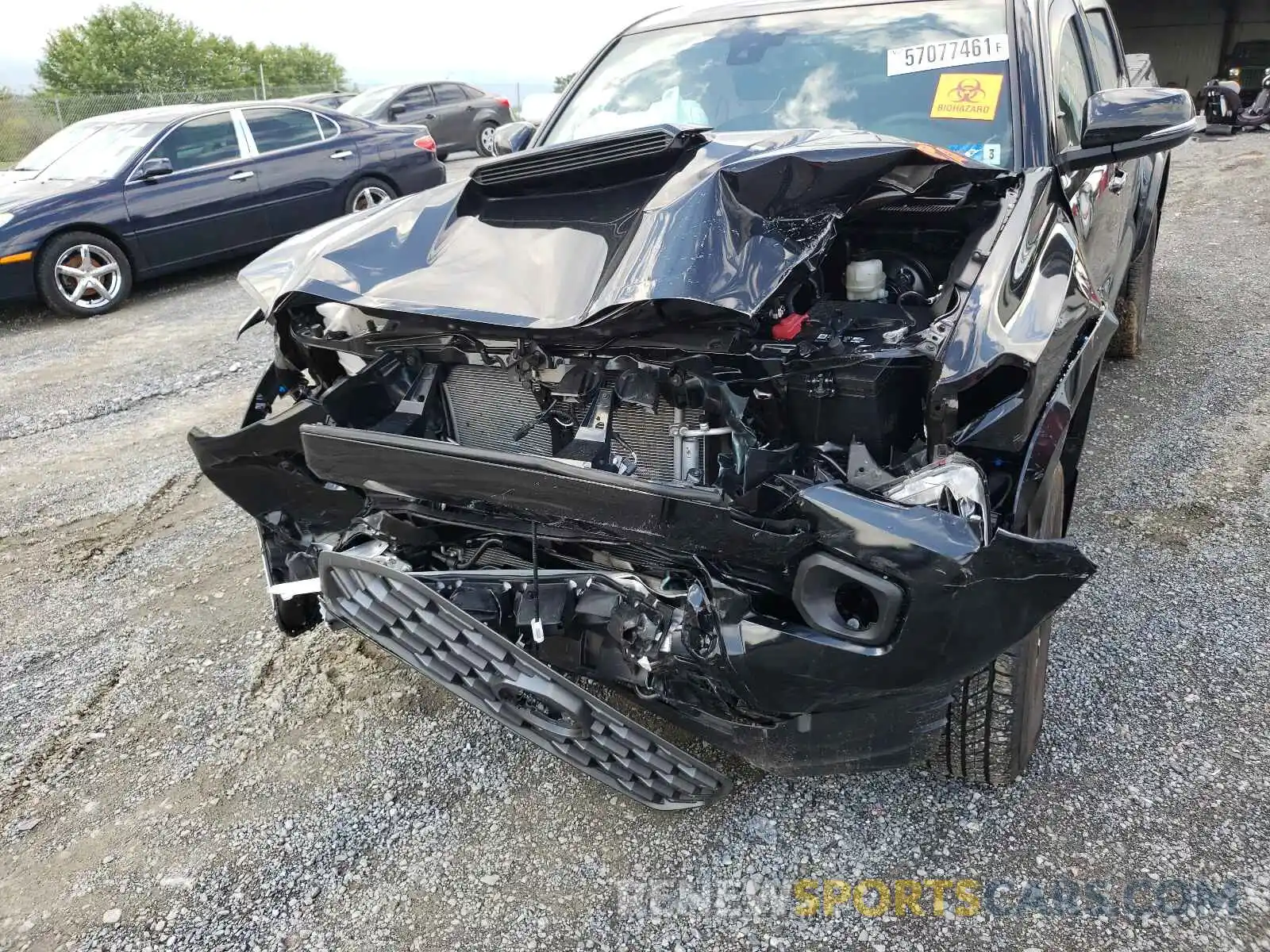 9 Photograph of a damaged car 3TYCZ5AN4MT025503 TOYOTA TACOMA 2021