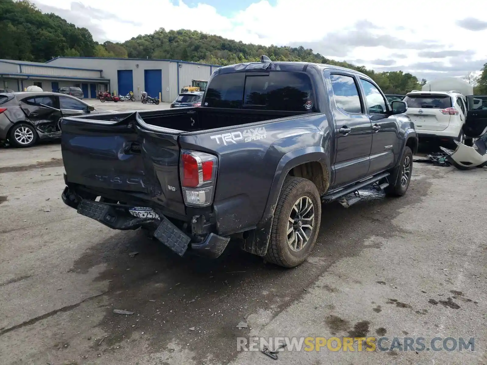 4 Фотография поврежденного автомобиля 3TYCZ5AN4MT035366 TOYOTA TACOMA 2021