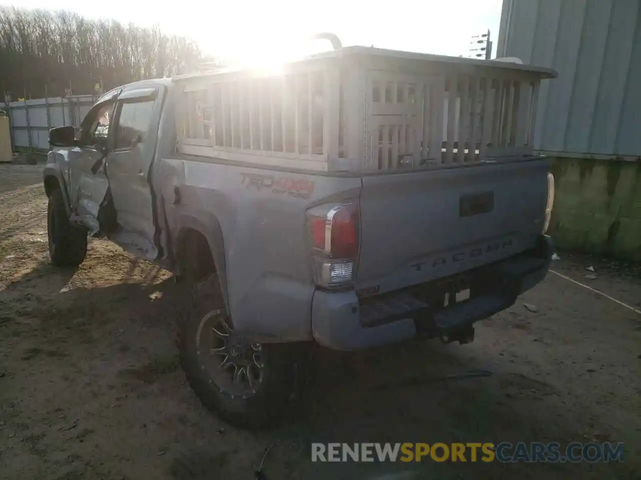 3 Photograph of a damaged car 3TYCZ5AN4MT041331 TOYOTA TACOMA 2021