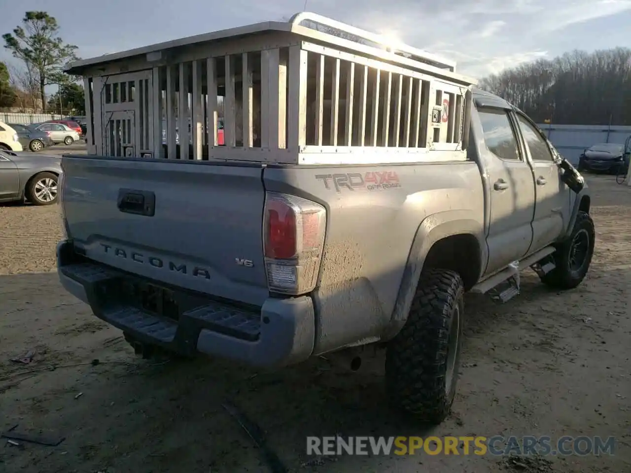 4 Фотография поврежденного автомобиля 3TYCZ5AN4MT041331 TOYOTA TACOMA 2021