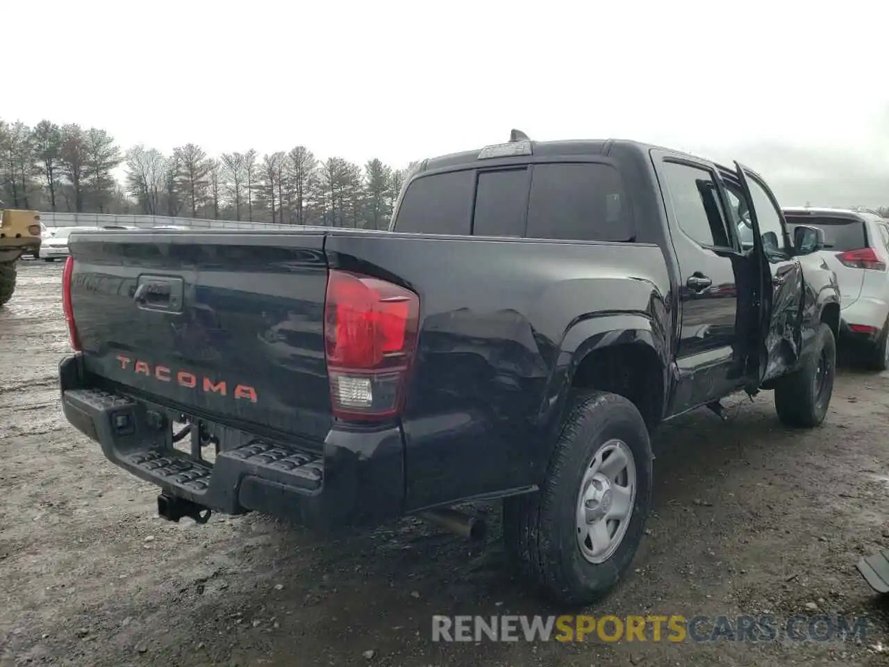 4 Photograph of a damaged car 3TYCZ5AN5MT022934 TOYOTA TACOMA 2021