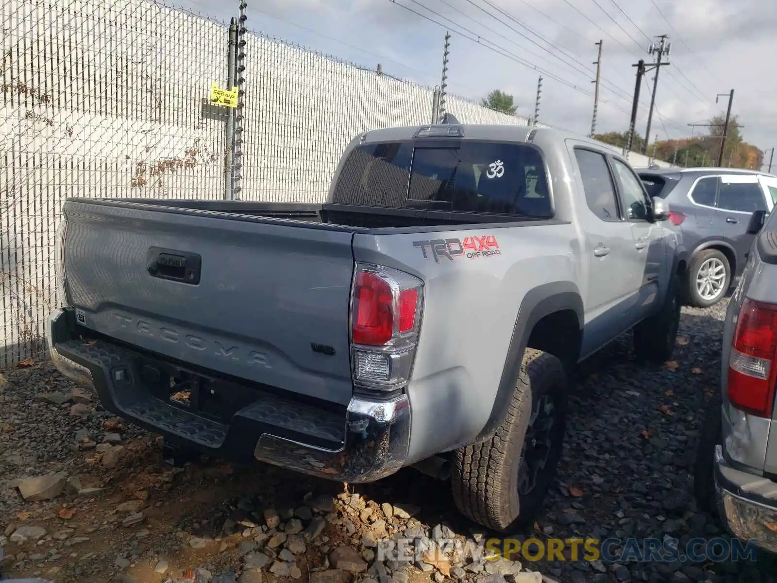 4 Photograph of a damaged car 3TYCZ5AN5MT026398 TOYOTA TACOMA 2021