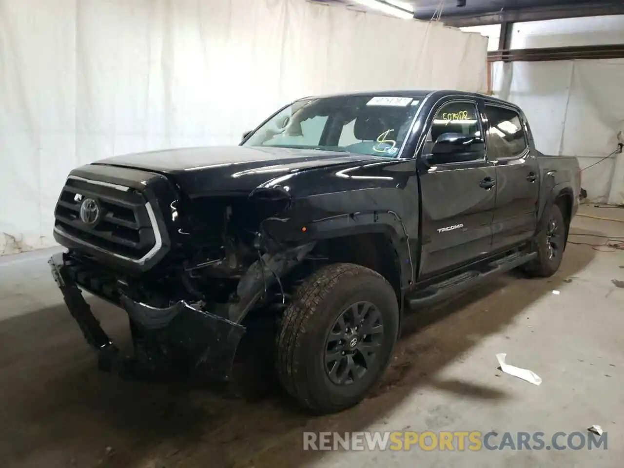 2 Photograph of a damaged car 3TYCZ5AN5MT043721 TOYOTA TACOMA 2021