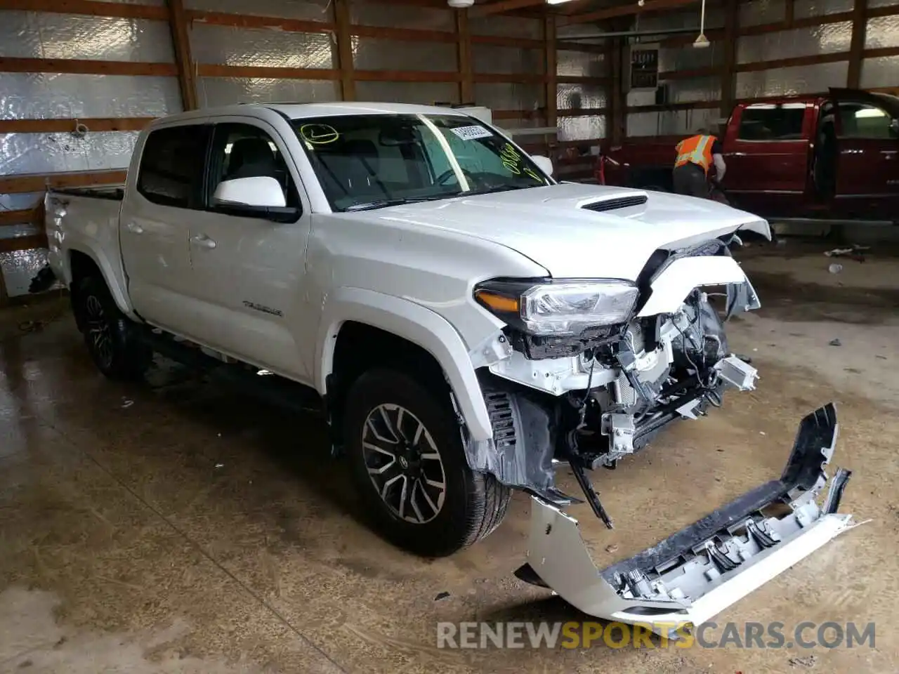 1 Photograph of a damaged car 3TYCZ5AN6MT022330 TOYOTA TACOMA 2021