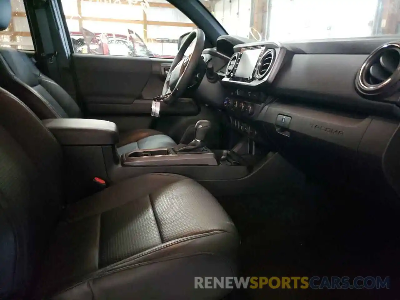 5 Photograph of a damaged car 3TYCZ5AN6MT022330 TOYOTA TACOMA 2021